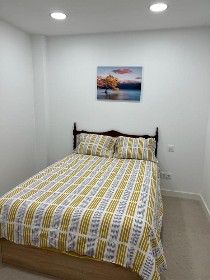 Apartament Aparment Almudena *